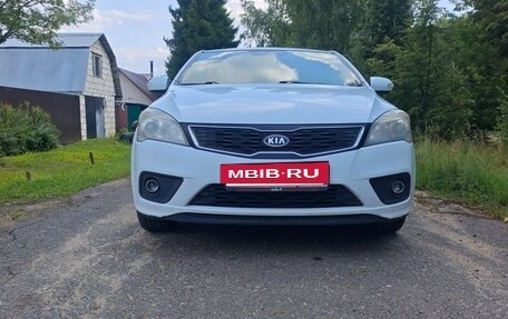 KIA cee'd I рестайлинг, 2011 год, 650 000 рублей, 9 фотография