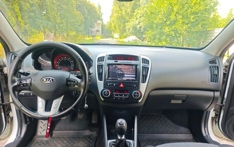 KIA cee'd I рестайлинг, 2011 год, 650 000 рублей, 12 фотография