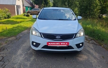 KIA cee'd I рестайлинг, 2011 год, 650 000 рублей, 21 фотография