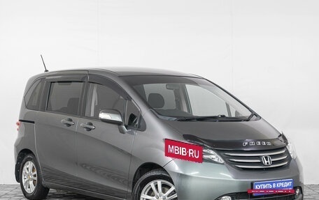 Honda Freed I, 2010 год, 1 029 000 рублей, 2 фотография