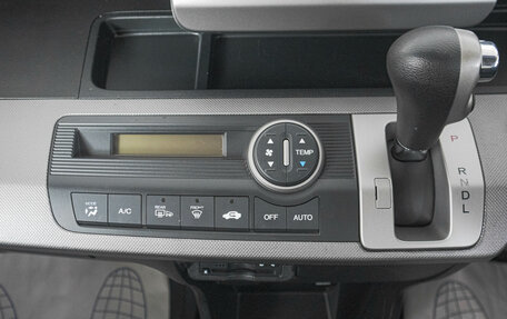 Honda Freed I, 2010 год, 1 029 000 рублей, 18 фотография