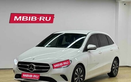 Mercedes-Benz B-Класс, 2022 год, 1 600 000 рублей, 1 фотография