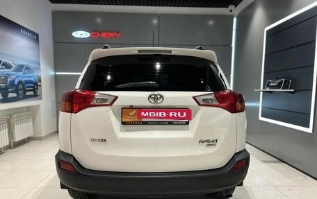 Toyota RAV4, 2014 год, 1 890 000 рублей, 4 фотография