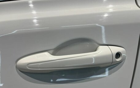 Toyota RAV4, 2014 год, 1 890 000 рублей, 12 фотография