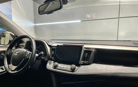 Toyota RAV4, 2014 год, 1 890 000 рублей, 18 фотография