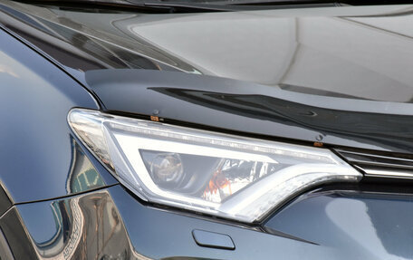 Toyota RAV4, 2018 год, 2 350 000 рублей, 6 фотография