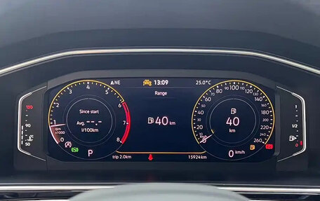 Volkswagen Tiguan II, 2022 год, 2 637 000 рублей, 14 фотография