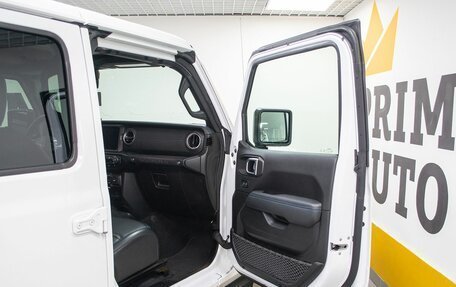 Jeep Wrangler, 2022 год, 6 999 000 рублей, 22 фотография