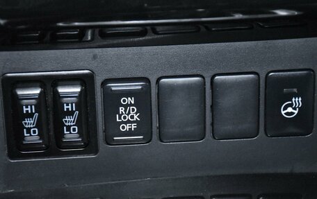 Mitsubishi Pajero Sport III рестайлинг, 2017 год, 2 999 000 рублей, 21 фотография