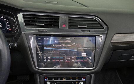 Volkswagen Tiguan II, 2022 год, 3 729 999 рублей, 14 фотография
