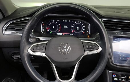 Volkswagen Tiguan II, 2022 год, 3 729 999 рублей, 6 фотография