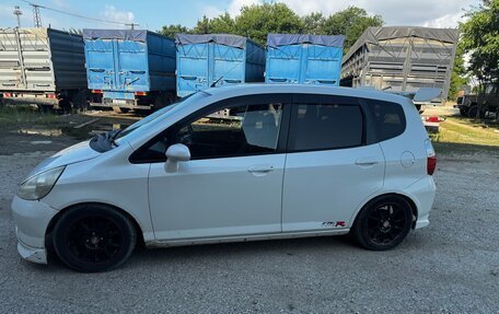 Honda Fit III, 2003 год, 365 000 рублей, 4 фотография