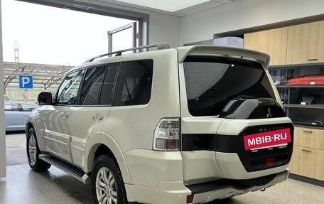 Mitsubishi Pajero IV, 2020 год, 3 600 000 рублей, 6 фотография