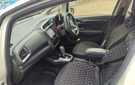 Honda Fit III, 2017 год, 1 250 000 рублей, 31 фотография