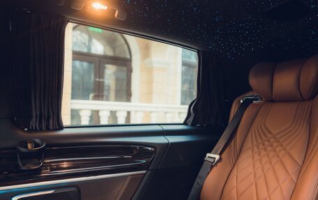 Mercedes-Benz V-Класс, 2018 год, 4 890 000 рублей, 6 фотография