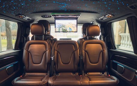 Mercedes-Benz V-Класс, 2018 год, 4 890 000 рублей, 7 фотография