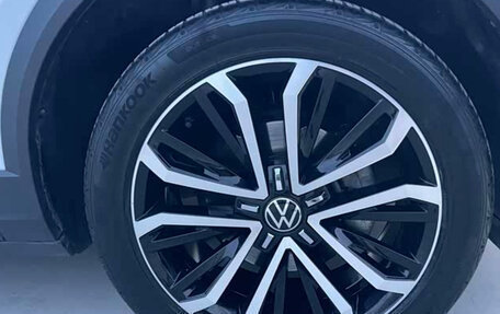 Volkswagen T-Roc I, 2022 год, 1 520 000 рублей, 15 фотография