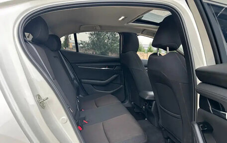Mazda 3, 2023 год, 1 640 100 рублей, 9 фотография