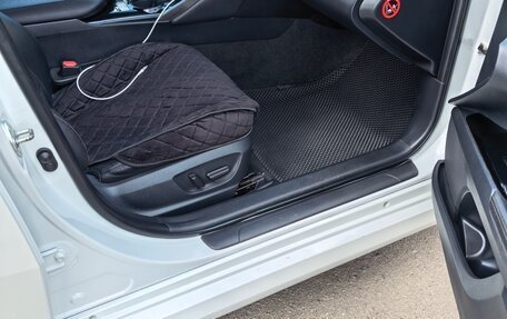 Toyota Camry, 2020 год, 2 350 000 рублей, 8 фотография
