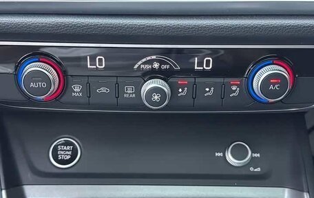 Audi Q3, 2023 год, 2 589 000 рублей, 12 фотография