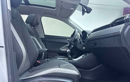 Audi Q3, 2023 год, 2 589 000 рублей, 17 фотография