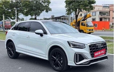 Audi Q2 I, 2022 год, 1 892 000 рублей, 3 фотография