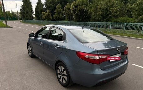 KIA Rio III рестайлинг, 2014 год, 900 000 рублей, 3 фотография