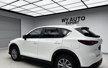 Mazda CX-5 II, 2022 год, 2 356 000 рублей, 5 фотография