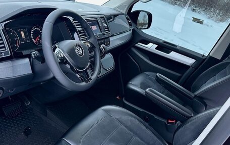 Volkswagen Multivan T6 рестайлинг, 2015 год, 2 815 000 рублей, 4 фотография