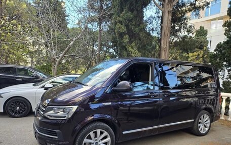 Volkswagen Multivan T6 рестайлинг, 2015 год, 2 815 000 рублей, 5 фотография