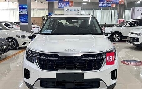 KIA Seltos I, 2024 год, 1 900 000 рублей, 2 фотография