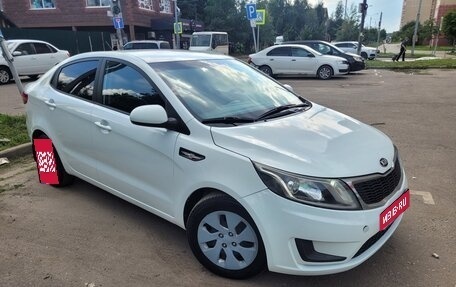 KIA Rio III рестайлинг, 2014 год, 890 000 рублей, 1 фотография