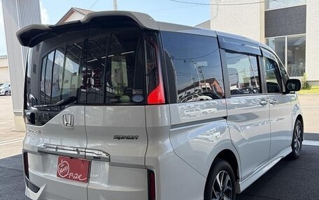 Honda Stepwgn IV, 2017 год, 1 510 000 рублей, 6 фотография
