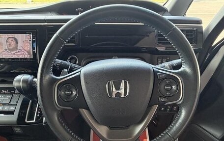 Honda Stepwgn IV, 2017 год, 1 510 000 рублей, 10 фотография