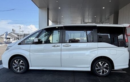 Honda Stepwgn IV, 2017 год, 1 510 000 рублей, 7 фотография