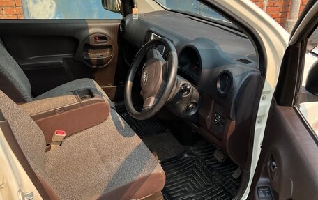 Toyota Passo III, 2012 год, 500 000 рублей, 8 фотография