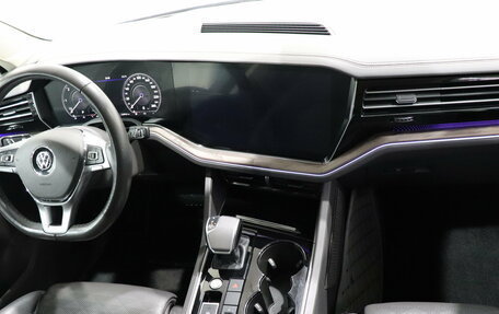 Volkswagen Touareg III, 2020 год, 4 735 000 рублей, 14 фотография