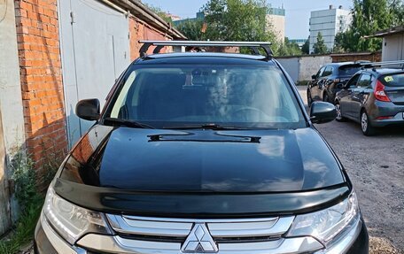 Mitsubishi Outlander III рестайлинг 3, 2017 год, 1 400 000 рублей, 1 фотография