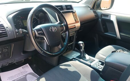 Toyota Land Cruiser Prado 150 рестайлинг 2, 2019 год, 4 750 000 рублей, 10 фотография