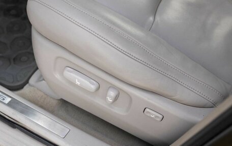 Lexus RX II рестайлинг, 2004 год, 1 110 000 рублей, 17 фотография