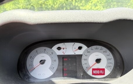 Renault Symbol I, 2008 год, 310 000 рублей, 11 фотография
