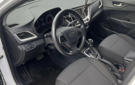 Hyundai Solaris II рестайлинг, 2021 год, 875 000 рублей, 10 фотография