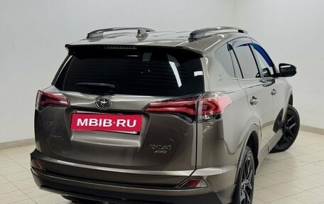 Toyota RAV4, 2019 год, 2 915 000 рублей, 9 фотография