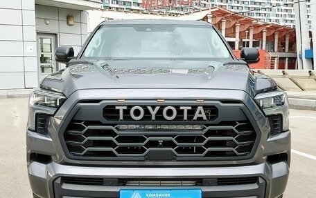 Toyota Sequoia, 2023 год, 9 990 000 рублей, 8 фотография