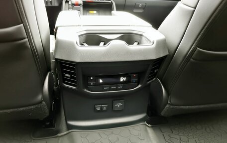Toyota Sequoia, 2023 год, 9 990 000 рублей, 25 фотография