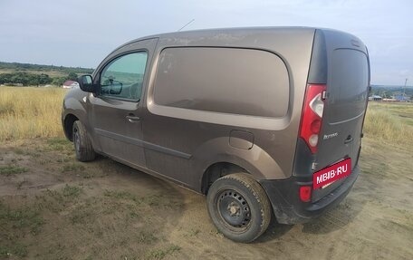 Renault Kangoo II рестайлинг, 2012 год, 400 000 рублей, 3 фотография