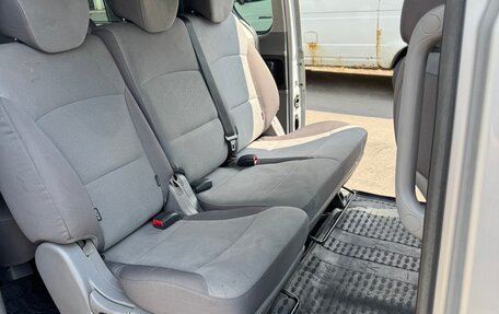 Hyundai H-1 II рестайлинг, 2008 год, 1 350 000 рублей, 8 фотография