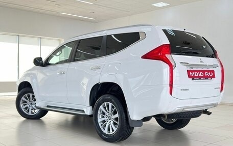 Mitsubishi Pajero IV, 2019 год, 3 250 000 рублей, 3 фотография