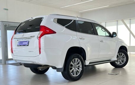 Mitsubishi Pajero IV, 2019 год, 3 250 000 рублей, 5 фотография