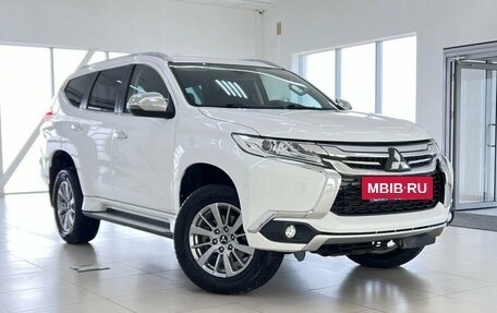 Mitsubishi Pajero IV, 2019 год, 3 250 000 рублей, 7 фотография